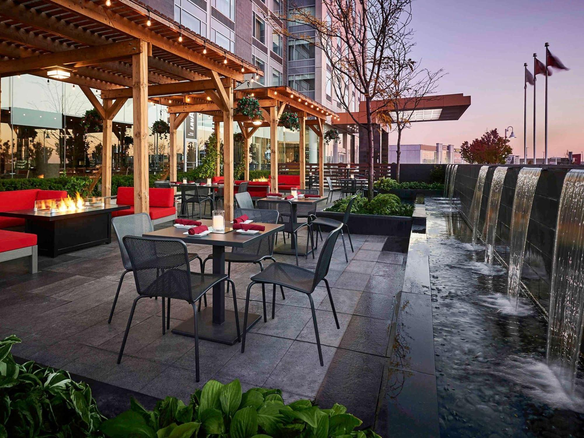Novotel Toronto Vaughan Centre Luaran gambar